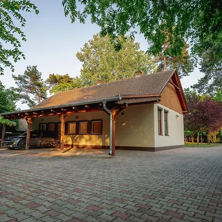 Tatil Evi Aranypart Balatonlelle