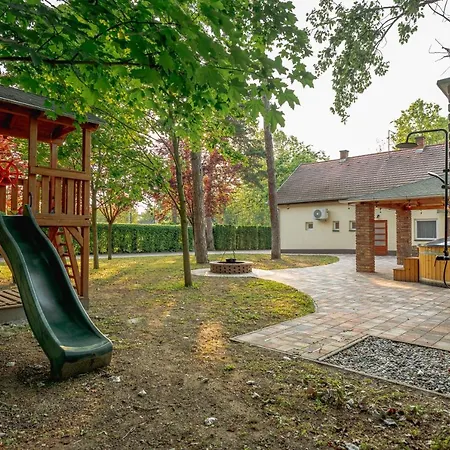 Aranypart Tatil Evi